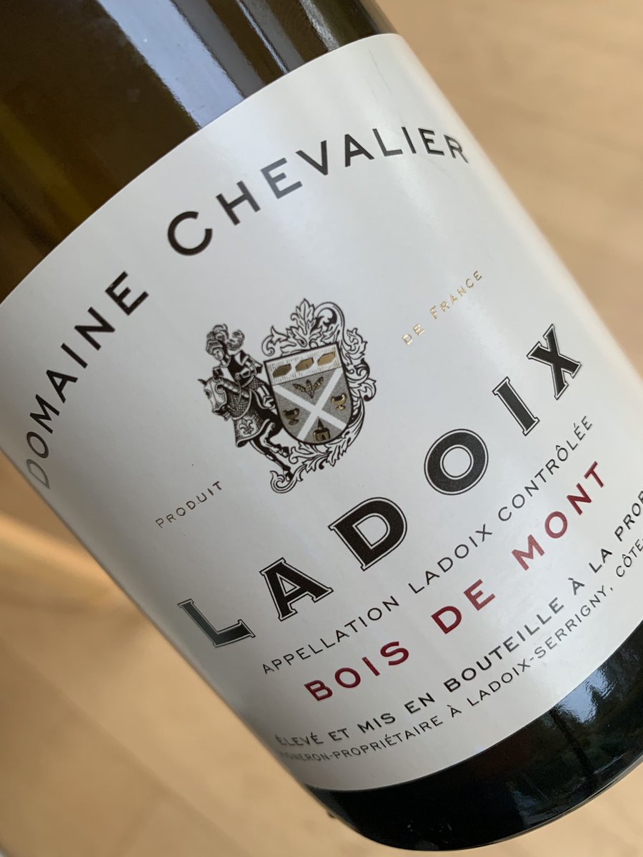 Always a pleasant surprise to find a lovely wine from one of Burgundy’s lesser known appellations. The Ladoix Bois de Mont from Domaine Chevalier was very impressive at the weekend.

#finewine #burgundy #winelover