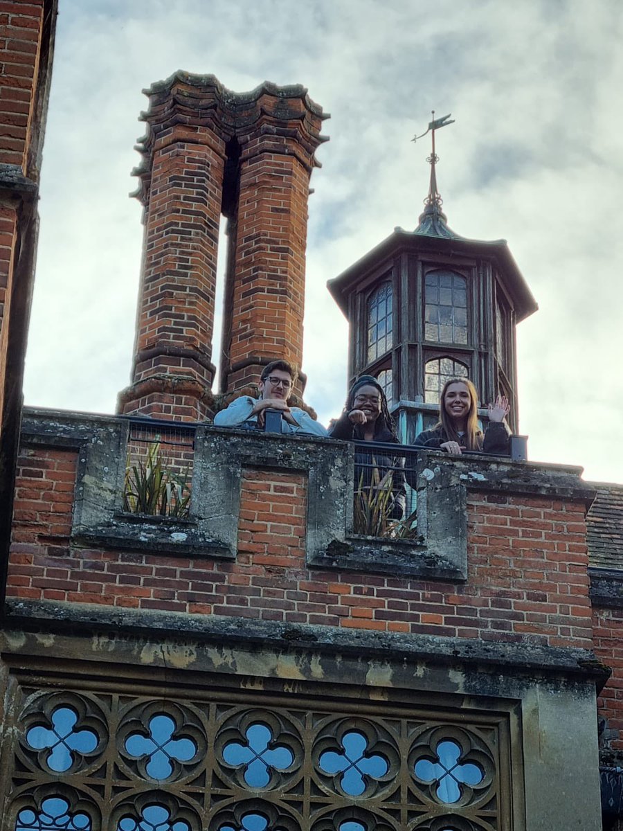 DiAntonioLAB1's tweet photo. Group retreat in the countryside was great fun! Time to get back to the lab @impchemistry now! https://t.co/Ui5W7M2t5X