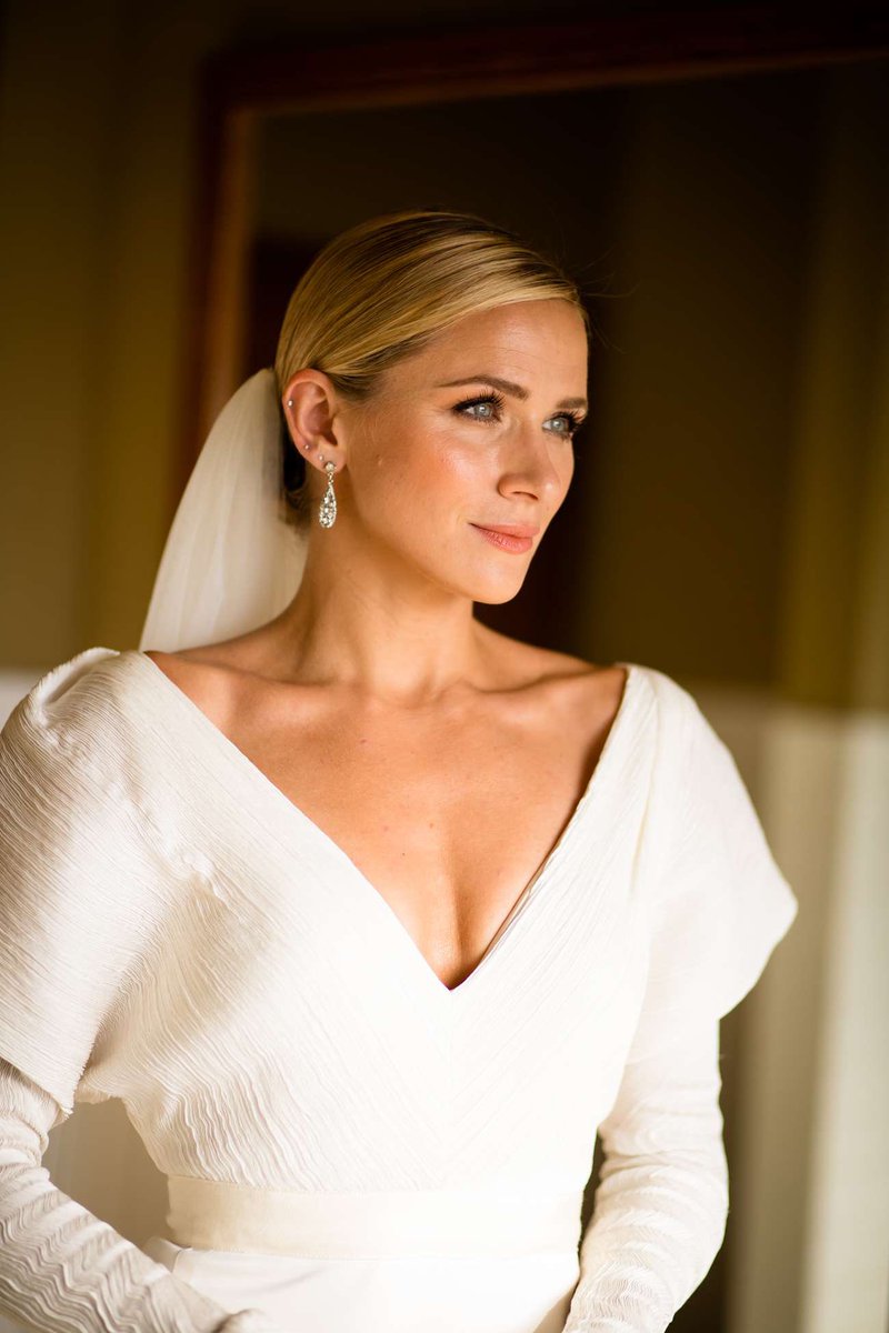 xRememberOTH's tweet photo. Shantel on her wedding 🤩 https://t.co/6MpQU8wZYg