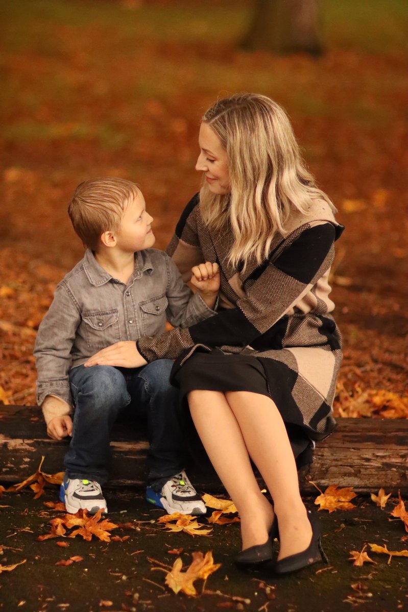SantiamSmith's tweet photo. 🍂🍁🍃 https://t.co/RjCoQvGEZR