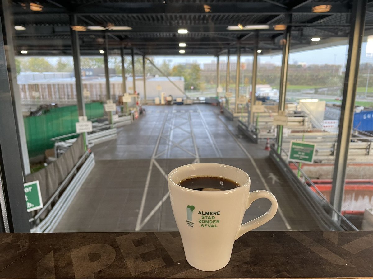 Vanmorgen was De Ontdekking op ontdekking <a href="/UPcyclecentrum/">@UpcyclecentrumAlmere</a> ! 

#expeditieUpcyclecentrum #upcyclecentrum #grondstoffencollectief #stadennatuur #ontdekking #upcyclen #duurzaamheid #circulaireeconomie #almere