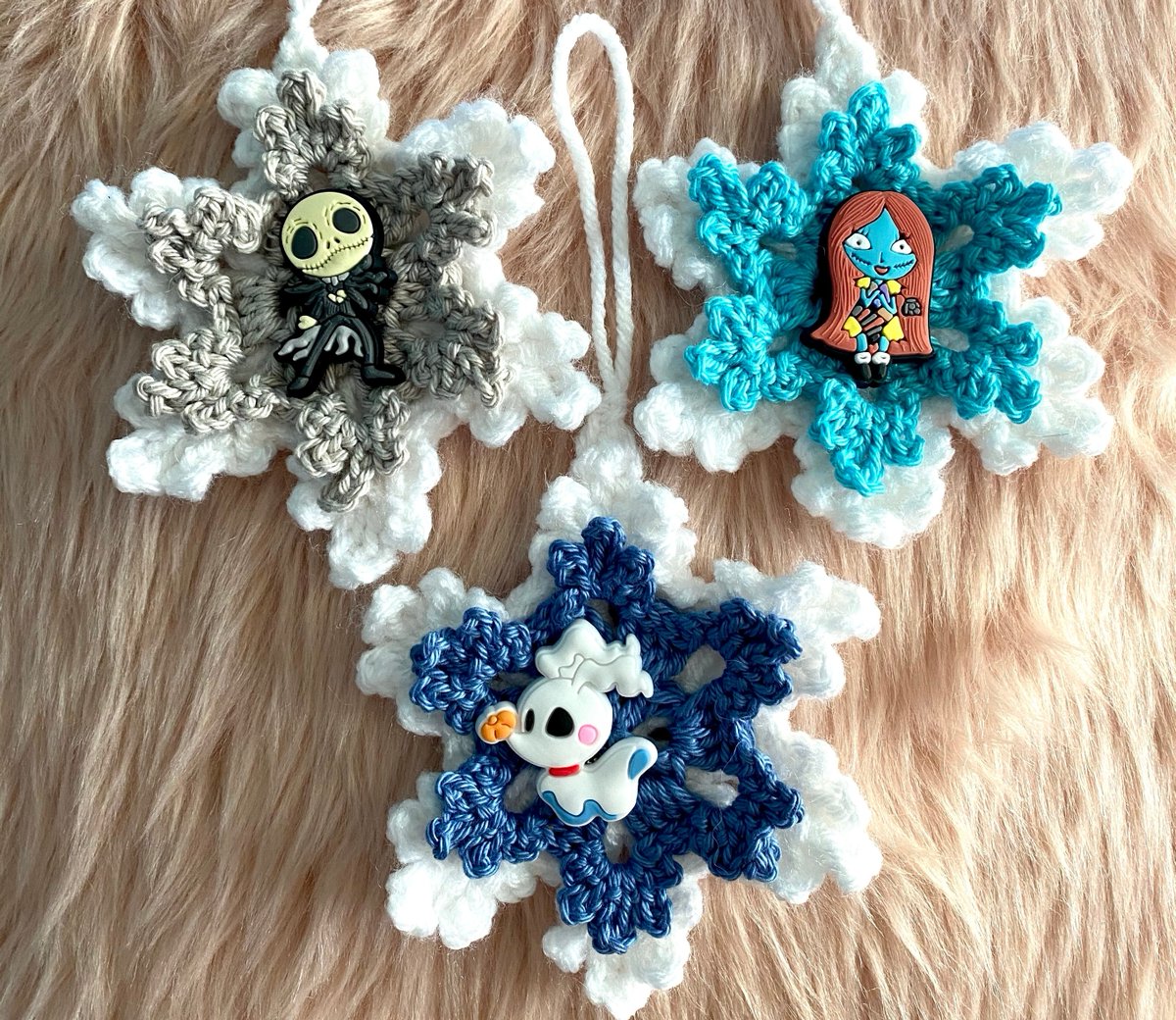 designsbluerain's tweet photo. Nightmare Before Christmas ornaments are now available in the shop! 🎄

Shop now:  https://t.co/j4R97ZBpkn

#etsy #handmade #nightmarebeforechristmas #sally #jack #jackskellington #smallbusiness #holiday #christmas #disney #disneyholiday #disneychristmas https://t.co/tT28Yvl1FN