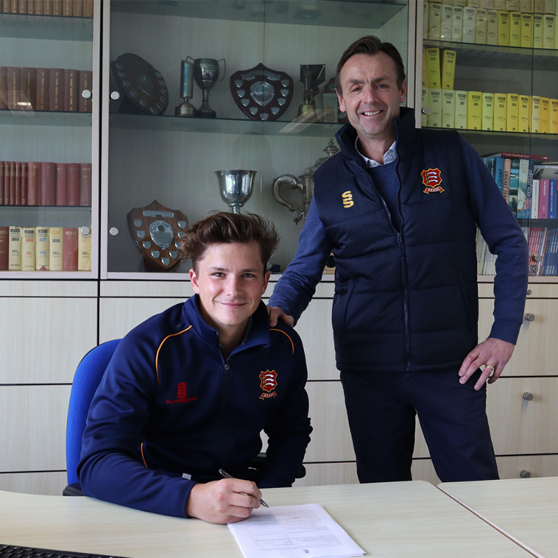 EssexCricket's tweet photo. ✍️ Essex County Cricket Club are pleased to announce that top-order batter, @MpepperPepsi, has signed a two-year contract extension and will remain with the Club until at least the end of the 2023 season.

Read More ⤵️⤵️⤵️