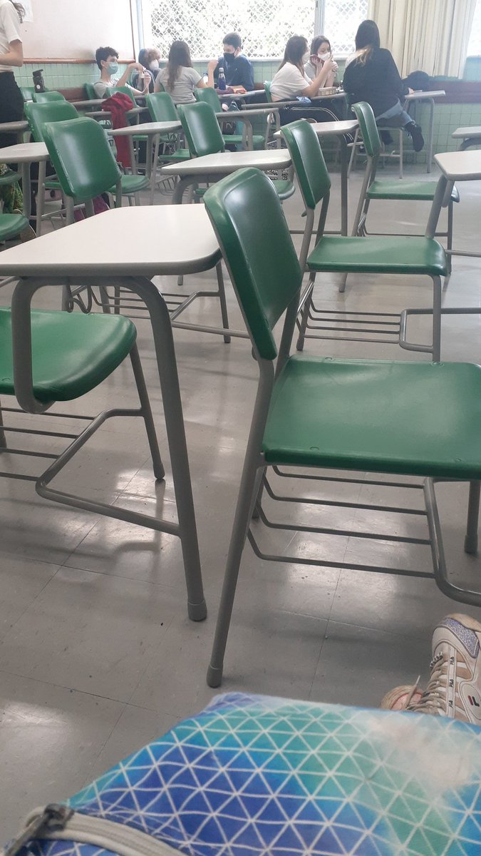 juligogh's tweet photo. @vomaxroupa Emocionante bem mais doq a aula de ciências https://t.co/qrfnRxMn0Y