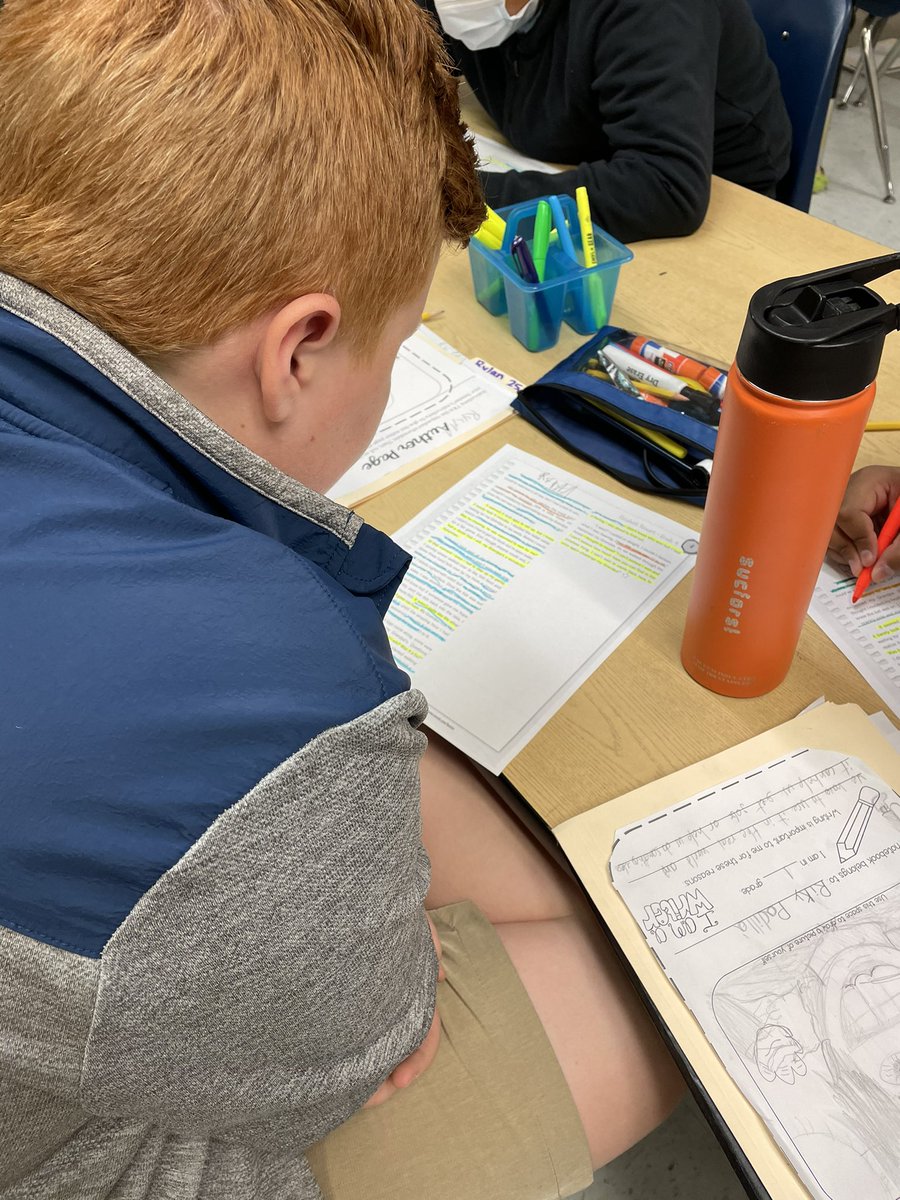 TenaciousThird's tweet photo. Color It Up. Writers describe what they see, think, do, and say! #coloritup #writers @gretchbernabei @CISDMartin @OfficialCISD https://t.co/qTPx2Brn5o