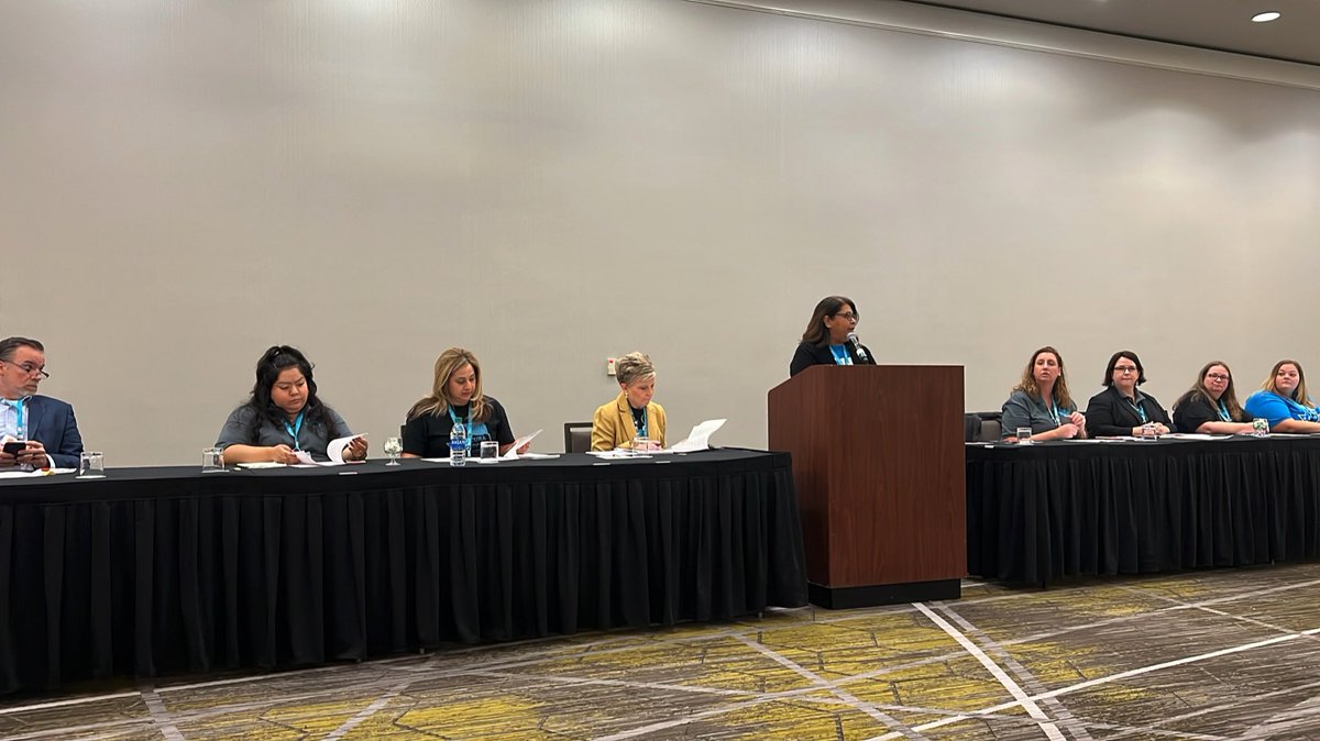 ncura5's tweet photo. Region V business meeting #researchrockstars https://t.co/vj4xzOIGyM