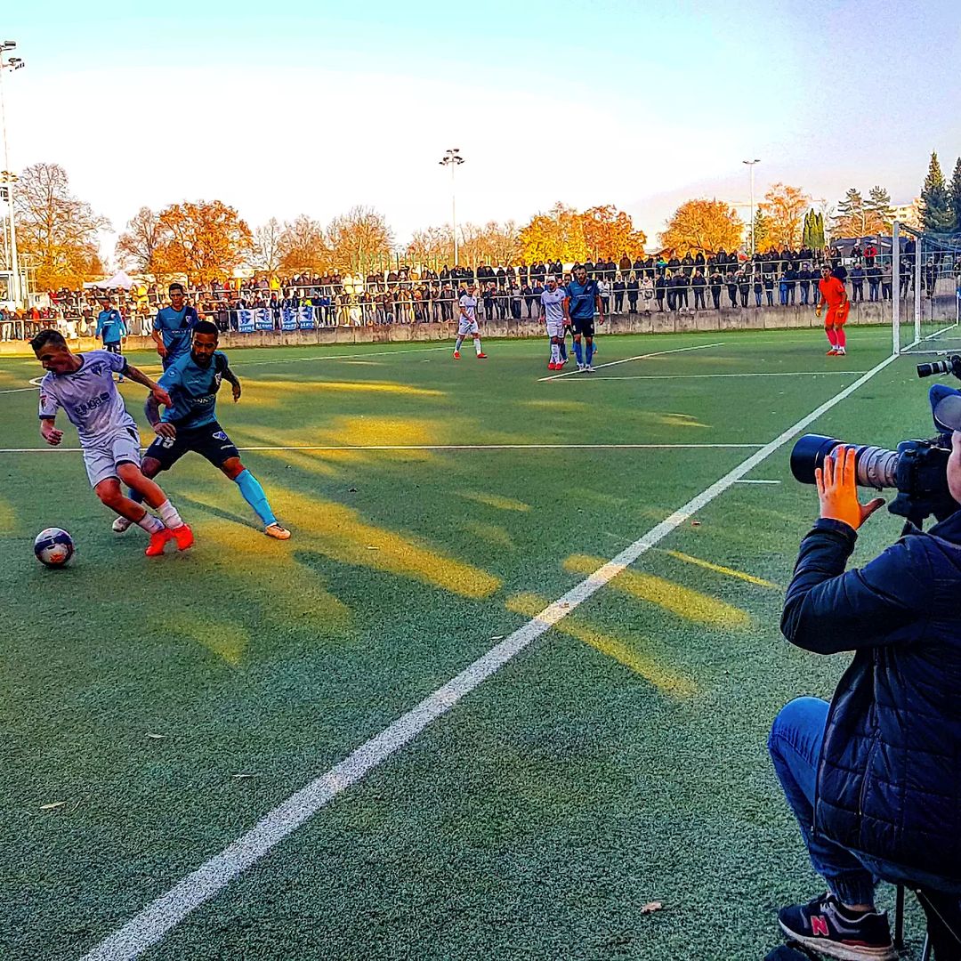 leintaeler's tweet photo. Sportgelände am Bruchwald - FSV 08 Bissingen - SGV Freiberg 0:2 (Oberliga Baden-Württemberg, 06.11.2021)
#groundhopping, #nonleague, #oberliga, #5liga, #bissingen, #derby, #bietigheimbissingen, #freibergamneckar, #fsv08bissingen, #sgvfreiberg, #fsvbissingen https://t.co/7bUk6qVOsb