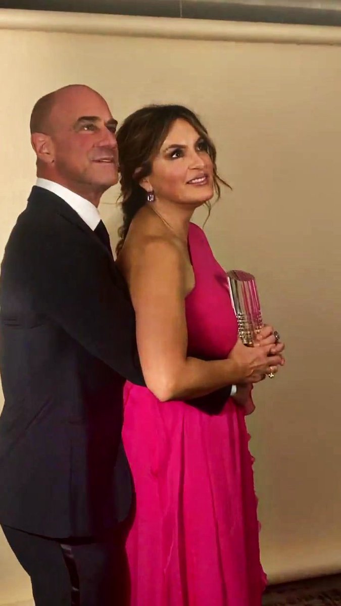 xstarlesscityx's tweet image. I'M SOBBING