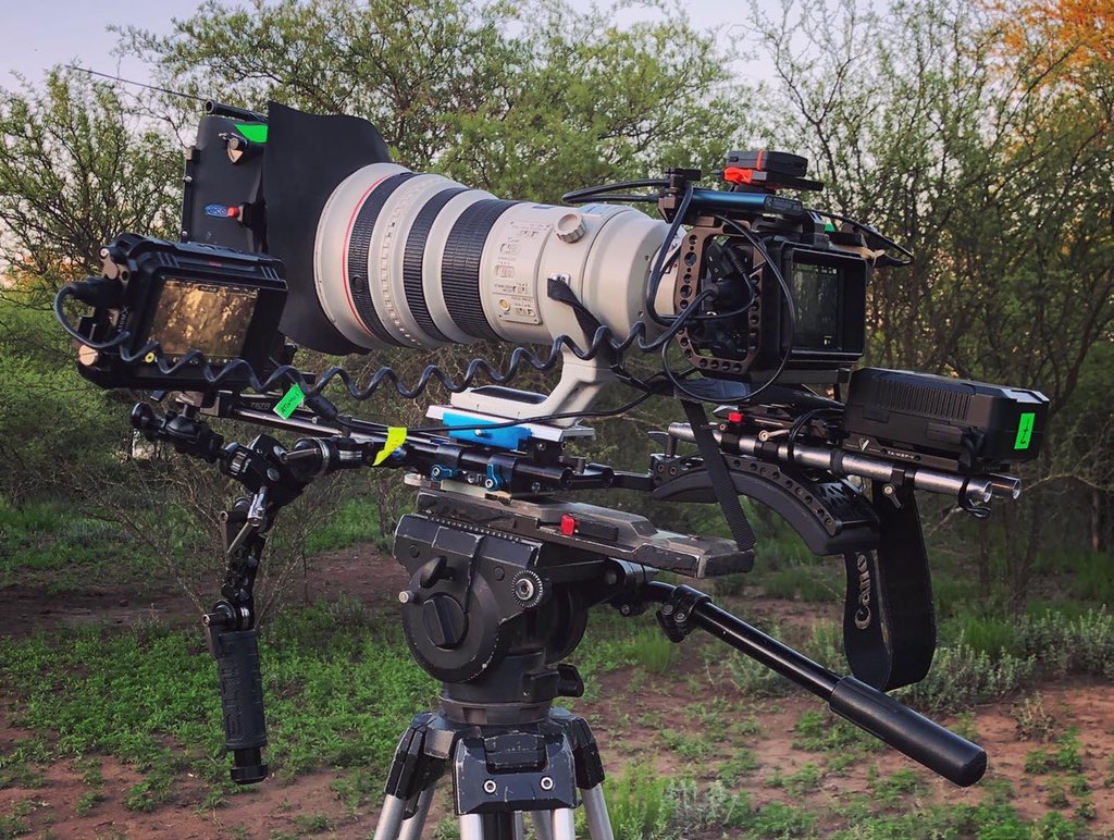 martinturnes's tweet photo. 🎥#DiariodeRodaje
🎬 @ElHachaFilm
💡Jornada 307
🔥 dir @romerodh asist @ale_rath prod @puentefilms
#cineargentino #cine #direcciondefotografia #dop #irfilm #cineir #infrared #infrarojo #BMPocket4K #LeicaR https://t.co/G30EsEaWy6