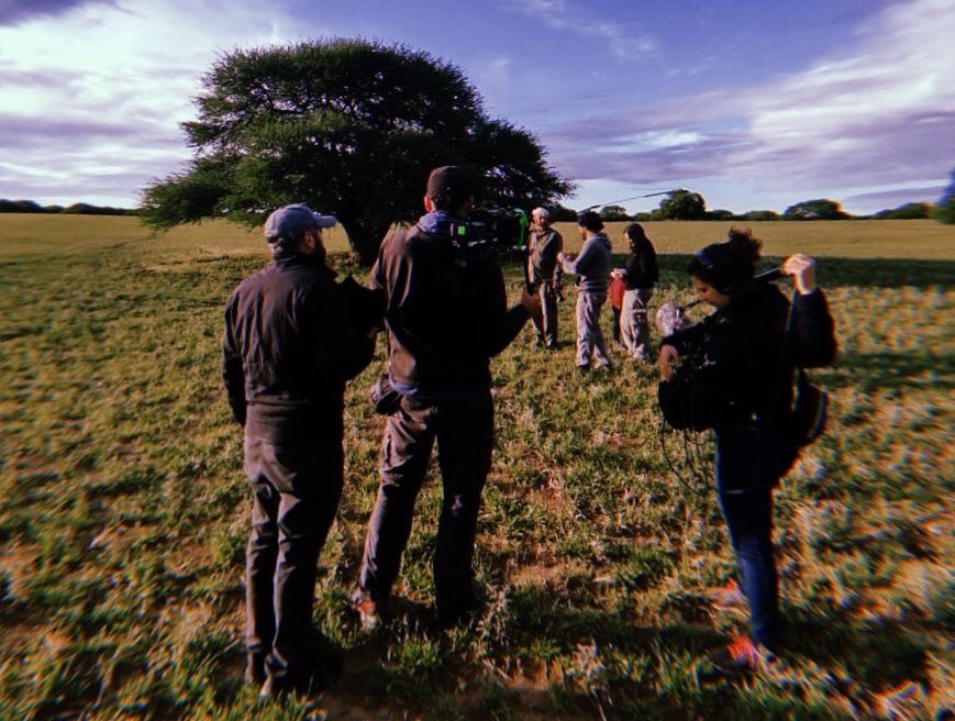 martinturnes's tweet photo. 🎥#DiariodeRodaje
🎬 @ElHachaFilm
💡Jornada 307
🔥 dir @romerodh asist @ale_rath prod @puentefilms
#cineargentino #cine #direcciondefotografia #dop #irfilm #cineir #infrared #infrarojo #BMPocket4K #LeicaR https://t.co/G30EsEaWy6