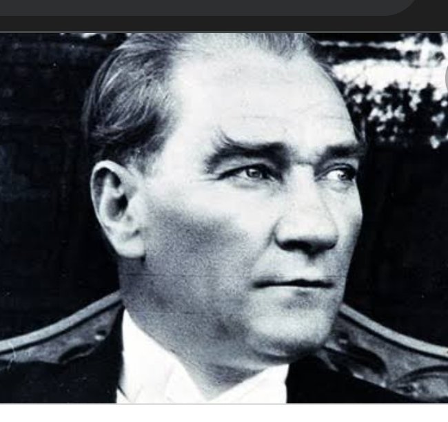 #10kasım193oo  minnetle mavi gözlü dev . Ahlakın,ilkelerin ve insalığınla yolumuza ışık oldun. Yolun ışık dolsun ...