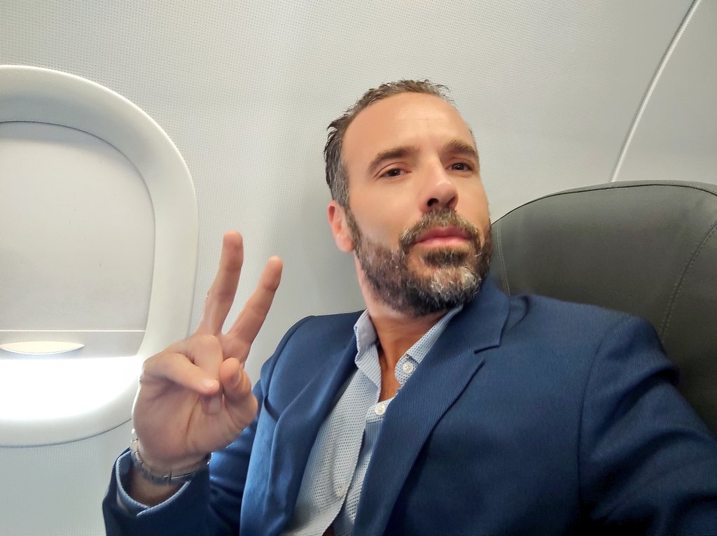 robertolongoria's tweet photo. Buuuuenooos días !!!
#Guadalajara #Guanatos #Mexico 
#Telecomm #ConectandoAlMundo https://t.co/wy0G02719b