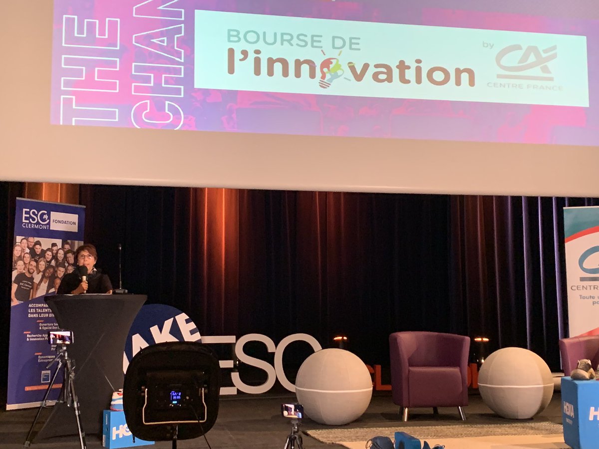 Remise des bourses innovation du <a href="/CreditAgricole/">Crédit Agricole</a> Centre France à nos porteurs de projet, incubés <a href="/SquareLab_ESCC/">SquareLab ESCClermont</a> @ESCClermont : Merci à Chantal Debost et à notre partenaire