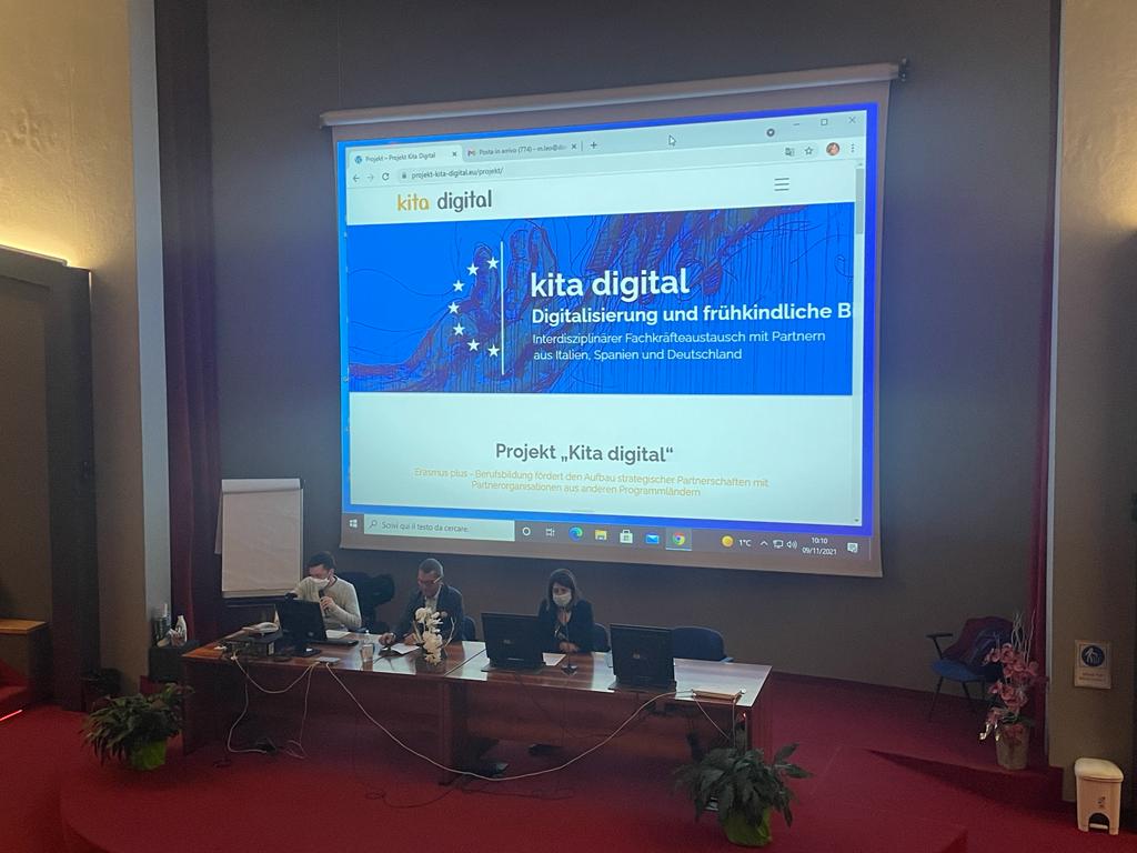 Àrea d'Educació tweet media