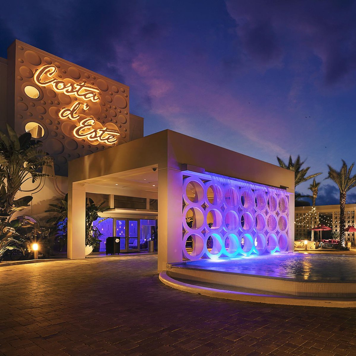 IndianRiverCVB's tweet photo. We want say congrats to @Costadeste for their Turtle Friendly Certification with @CCinc_VeroBeachย ๐ข๐ย #turtlefriendly #resort #discoverindianriver https://t.co/Ris8MhEO74