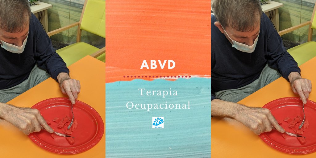 AENMAong's tweet photo. A falta de pan, buenas son tortas. Y en este caso, trabajamos el uso de cubiertos, aunque nos falte el pollo asado 😉🍗
#afaparla #parla #independencia #ABVD #cubiertos https://t.co/mv8KveNIJm