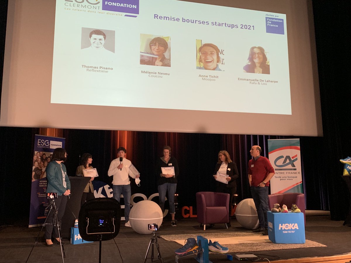 4 projets incubés du ⁦<a href="/SquareLab_ESCC/">SquareLab ESCClermont</a>⁩ ⁦@ESCClermont⁩ reçoivent ce soir les bourses de la ⁦<a href="/Fondation_ESCC/">FondationESCClermont</a>⁩ : bravo à eux et merci ⁦<a href="/FlorenceSaugues/">Florence Saugues</a>⁩