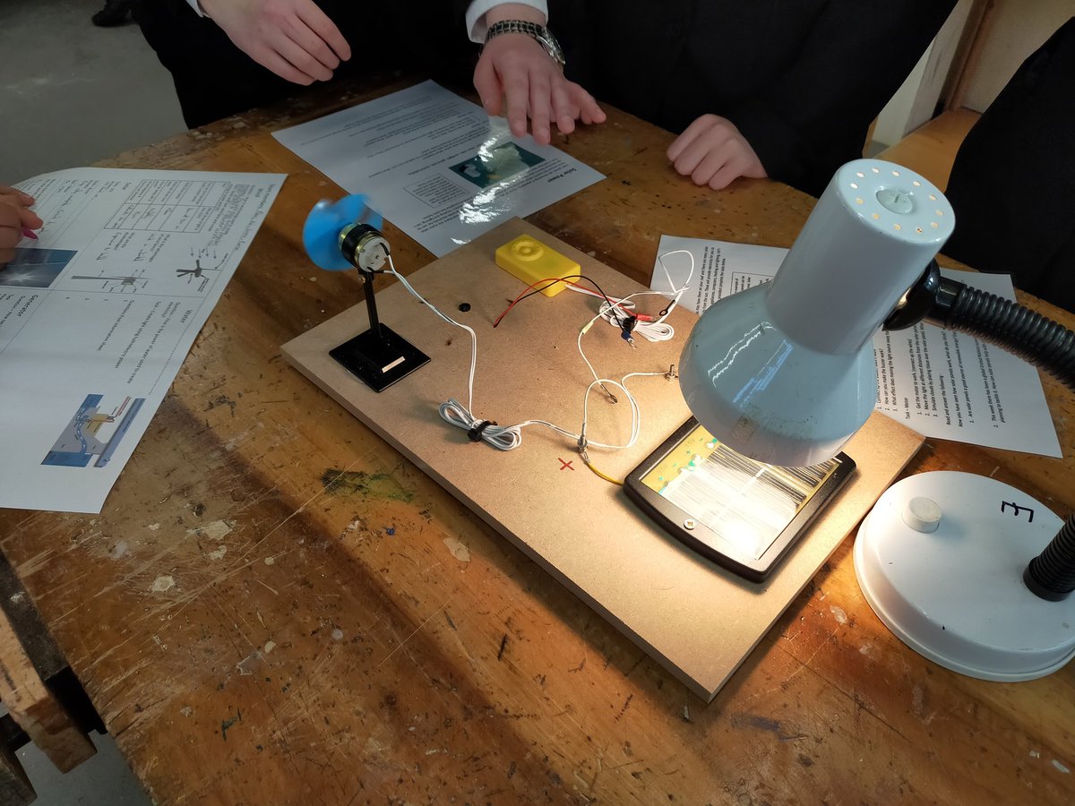 DhfsPshe's tweet photo. Let's focus on energy.... #STEAM
@DHFSUpdate @StemDhfs https://t.co/M1sY39yDJS