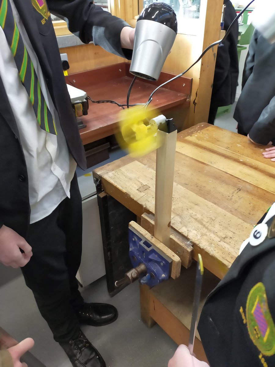DhfsPshe's tweet photo. Let's focus on energy.... #STEAM
@DHFSUpdate @StemDhfs https://t.co/M1sY39yDJS
