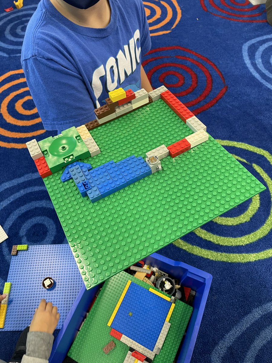 Finally getting to dust off some of our legos and <a href="/Ozobot/">Ozobot</a> friends to retell the story of Vampenguin by Lucy Ruth Cummins! <a href="/CenterGroveES/">Center Grove</a>