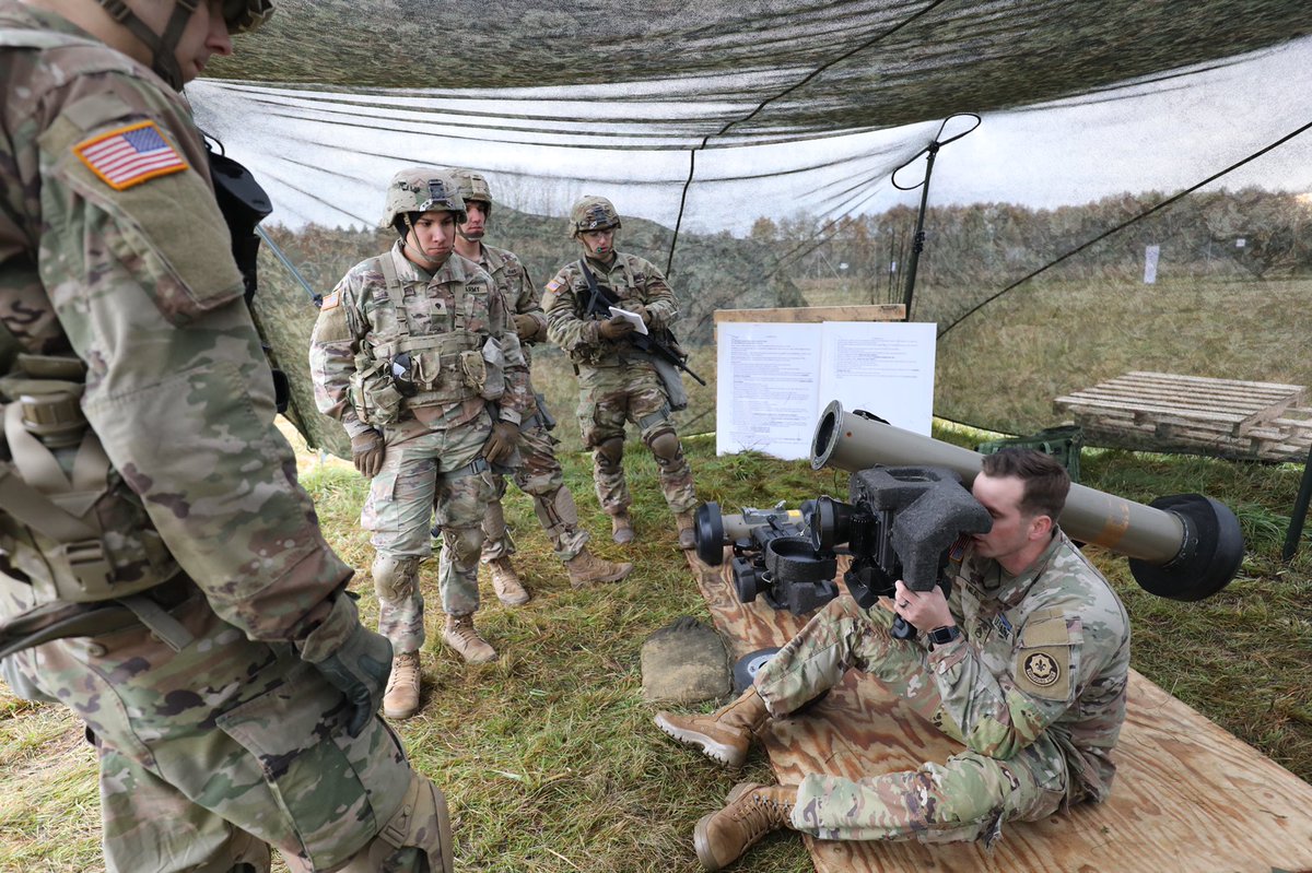 2CR continues with EIB/ESB Train-up, where candidates practice their tasks in the medical, weapons, patrolling, and land nav lanes. 

Good luck to all our candidates!😎

#TrainToWin #AlwaysReady #StrongerTogether #EIB #ESB #USArmy