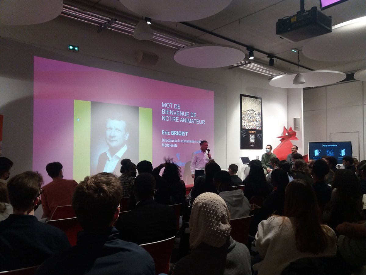 Ce soir lancement des projets des <a href="/LesEntrepAM/">Les Entrep' Aix-Marseille</a> , tellement bien de se retrouver en presentiel ! <a href="/LaCoqueNumeriq/">LA COQUE</a> nous accueille, merci ! Régalez vous les <a href="/CentraleMars/">Centrale Marseille</a> et tous les autres bien sûr !