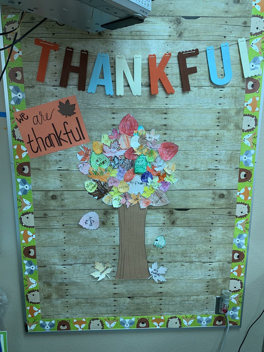 AshleeFurtmann's tweet photo. Our annual THANKFUL tree! We always reflect on what we are thankful in our class, but we love to display it during the month of November 🧡💛🤎 #fantasticfirsties #wearethankful #relationshipmatter https://t.co/zGxGdCNQpf