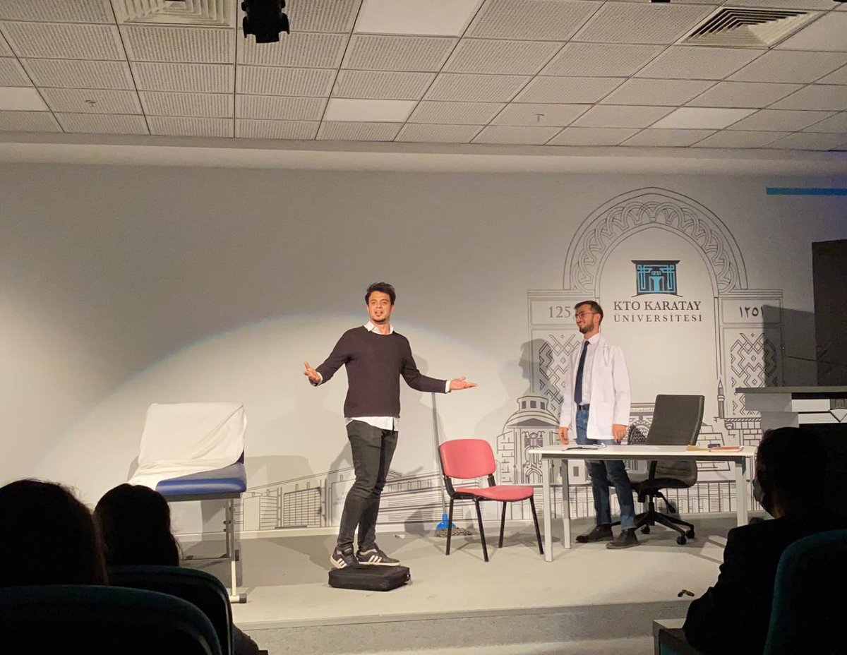 Retro Tiyatro tweet media