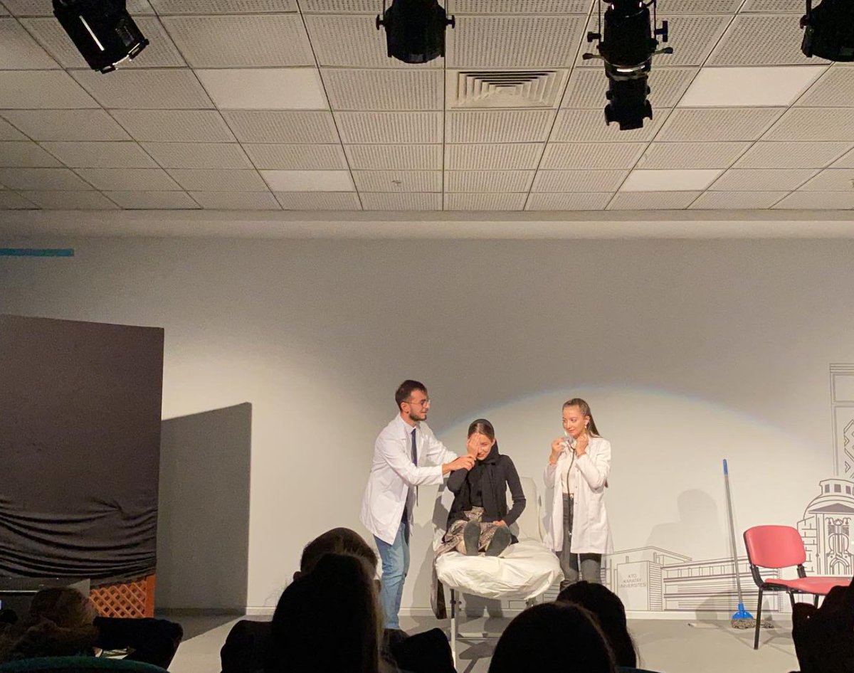 Retro Tiyatro tweet media