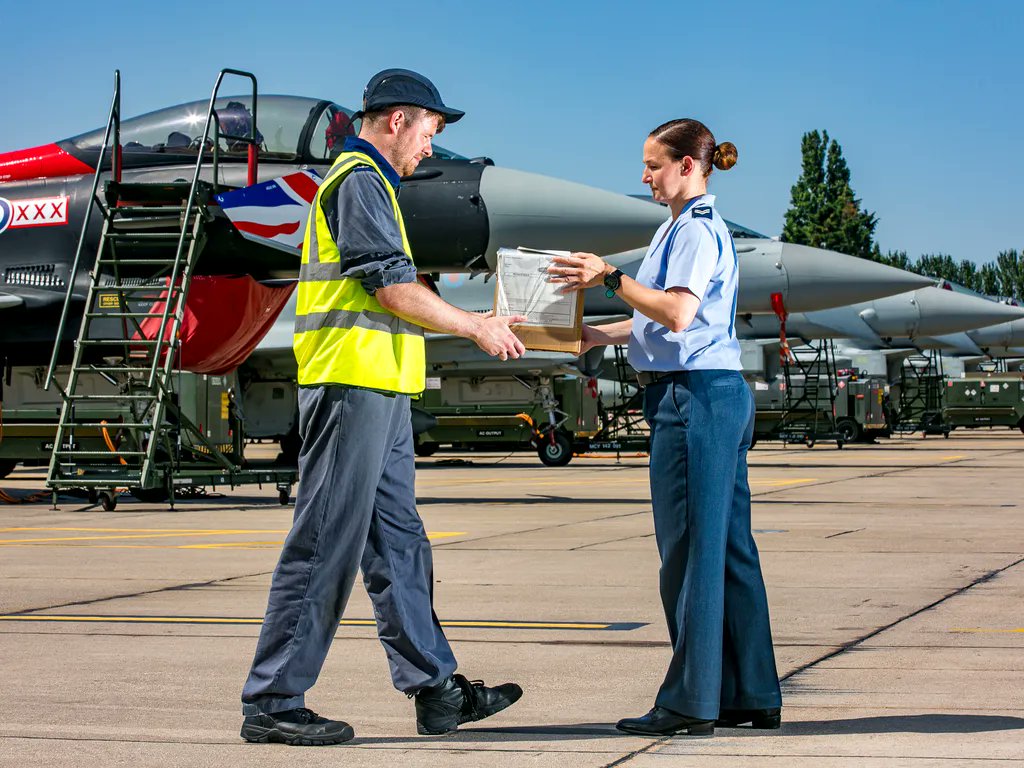 🛩🇬🇧🌍SUPPLYING AIR POWER🌍🇬🇧🛩

Supply chains are a fundamental factor in smooth operations.

Suppliers ensure we fulfil our operational and peace time obligations and supplying commodities from aircraft parts through to explosives.

Join TODAY - linktr.ee/RAFRecruitment…