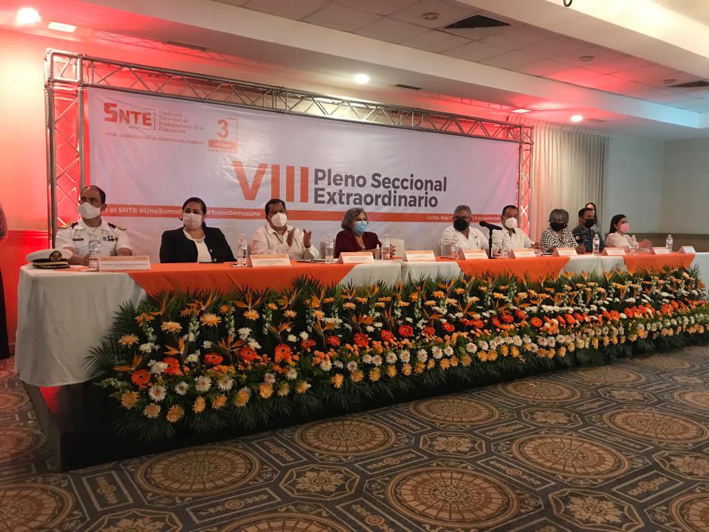 M_URESTIF's tweet photo. #TodosSomosUno 🙋‍♂️🙋‍♀️

🔴 Certeza laboral y democracia sindical, prioridades #SNTE 📚 Mtro. Alfonso Cepeda Salas 🔴 Inaugura VIII Pleno Seccional Extraordinario #Sección3 #BCS 🔴 Reto, basificar a más 2 mil docentes sudcalifornianos 👩‍🏫👨‍🏫

Nota 👉 https://t.co/XXh08WGRVa 👈 https://t.co/mBaVrQWduO