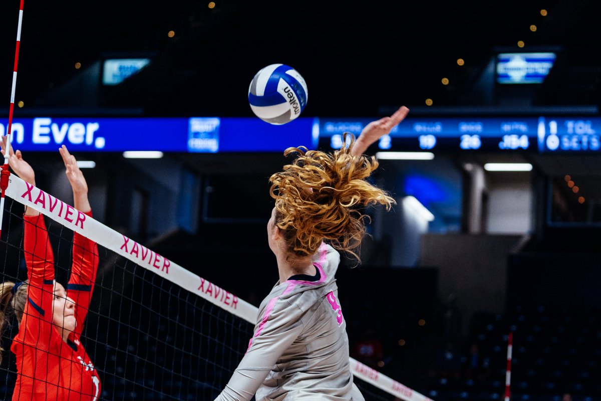 XavierVBALL's tweet photo. IT'S SENIOR WEEK! 🙌

Today we honor Kelly Franxman, our team leader in kills/set!! 🎯

Come see Kelly and all of our Seniors this Sunday at 2:00 pm as we take on DePaul! 🏐

#LetsGoX https://t.co/ijbHEUluo8