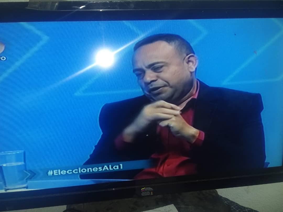 ja_riera's tweet photo. #LeeConLaFilven2021 Excelente la intervención de @PrimitivoPsuv en Portuguesa tenemos con que. Puedes apoyar el 21 de Noviembre en la tarjeta del PPT @PPTNoserinde @AMontillaVe #PuebloDignoYSoberano @PPTPrensa @PPTAraure_ @pptturen @lara_ppt @OrmanOropezaPPT @coronav36432513 https://t.co/WpxwCOM1ZN