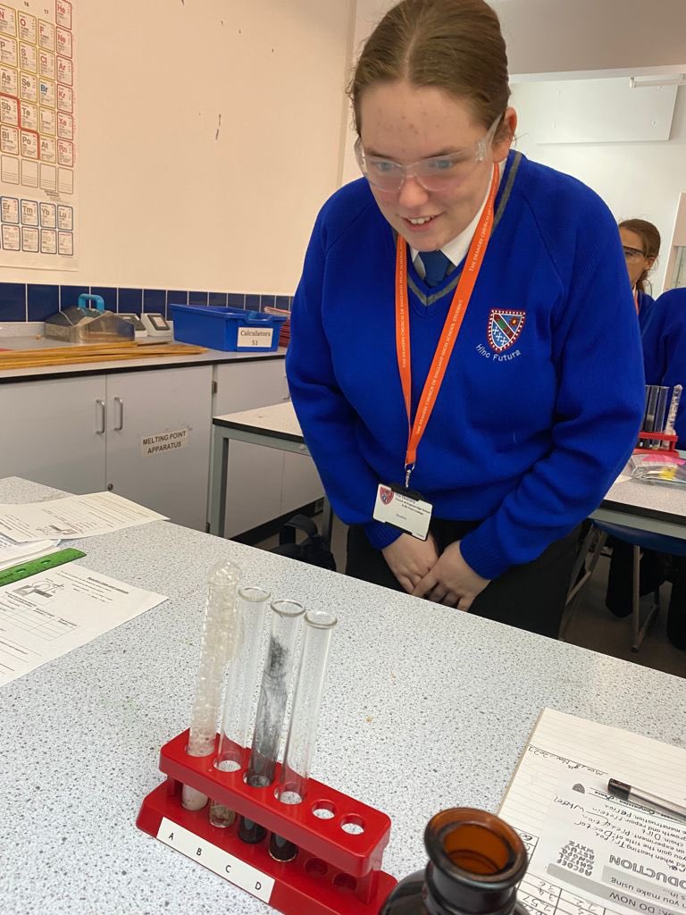 DeaneryScience's tweet image. Mrs Williams’ Year 11 class have been investigating the best catalyst to decompose hydrogen peroxide. @deaneryhigh