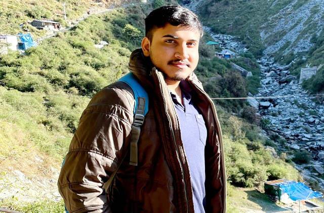 himachalkesari's tweet photo. NIT हमीरपुर के छात्र को अमेजन कंपनी में मिला 1.12 करोड़ रुपए का पैकेज
https://t.co/exns5OE6y2
#HamirpurHindiNews #NITStudent #AmazonCompany #Package #HimachalPradeshHindiNews #HamirpurLocalHindiNews #HamirpurHindiSa https://t.co/uduMaVlRW6