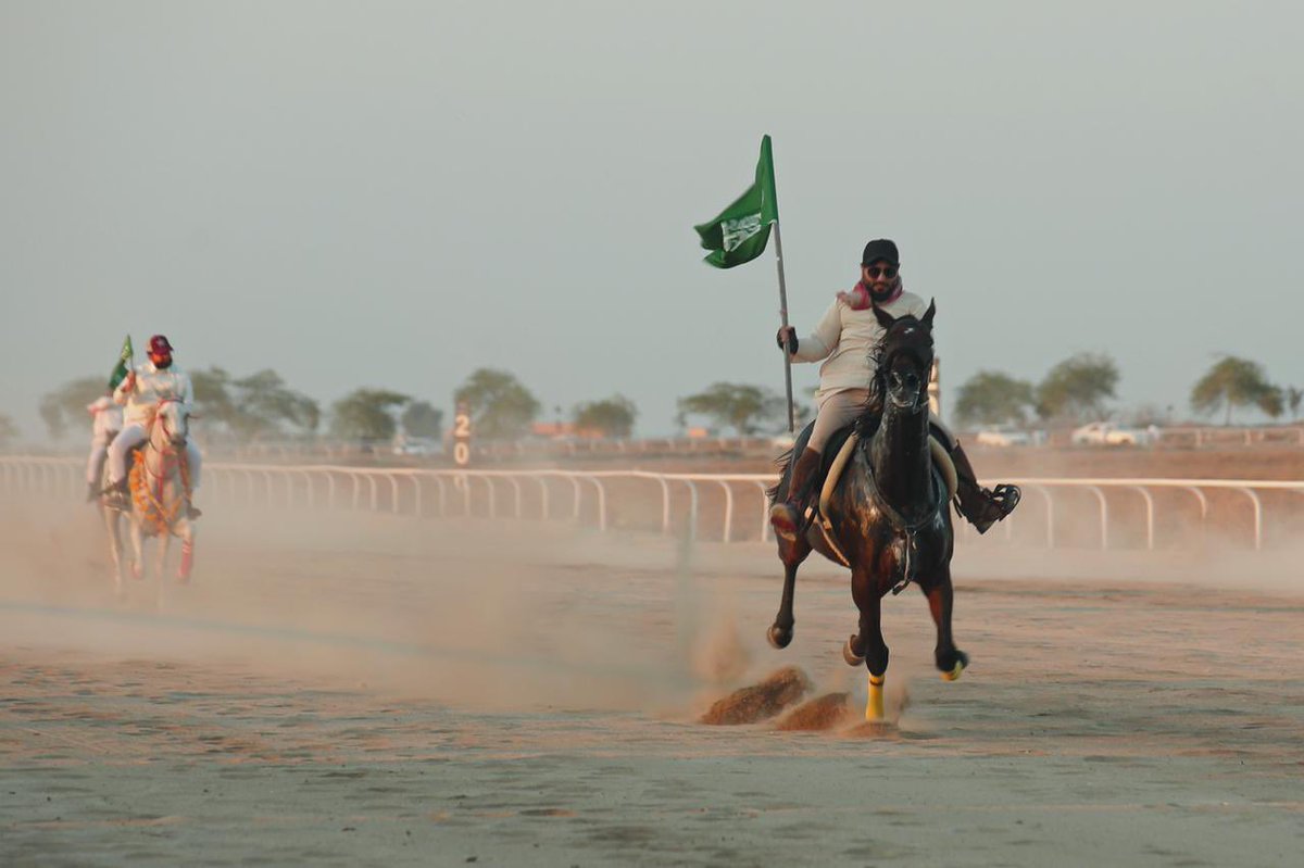 frusiyakfj's tweet photo. في ذكرى البيعة السابعة.. كلنا سلمان بن عبدالعزيز 💚🤍
#ميدان_فروسية_الخفجي 🏇 https://t.co/eyERXM01tZ