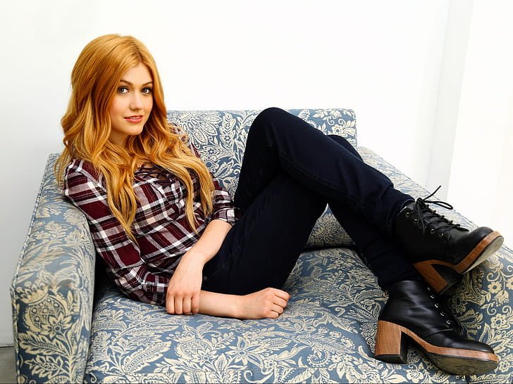 She is just chilling here... 😄