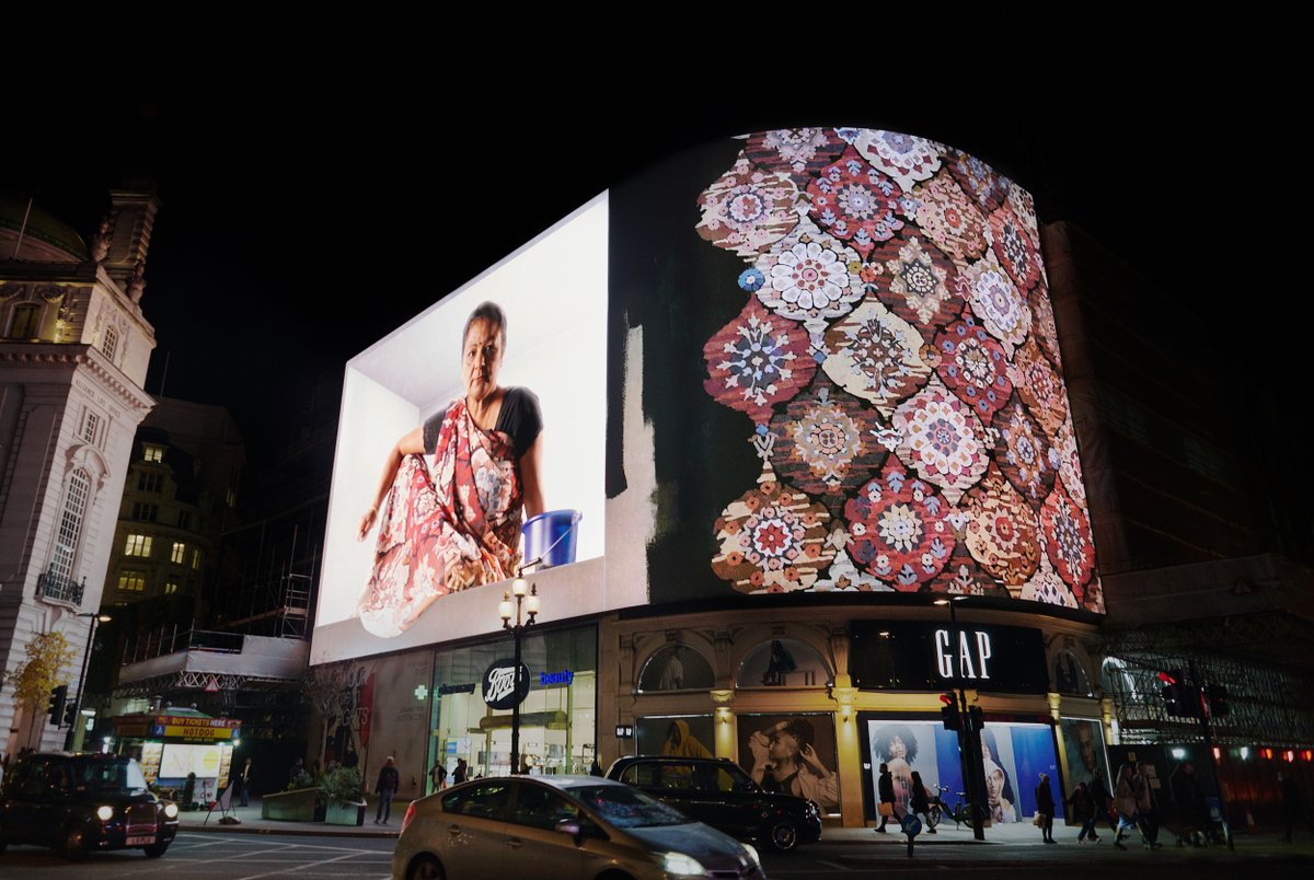 LDN_Culture's tweet photo. Throughout Nov @patelhetain broadcasts ‘Baa’s House 11’ a poignant new commission for #CircaArt showcasing a first-generation immigrant matriarch towering over the streets of London @piccadillylights.
#LetsDoLondon https://t.co/TMYA3gKrxE