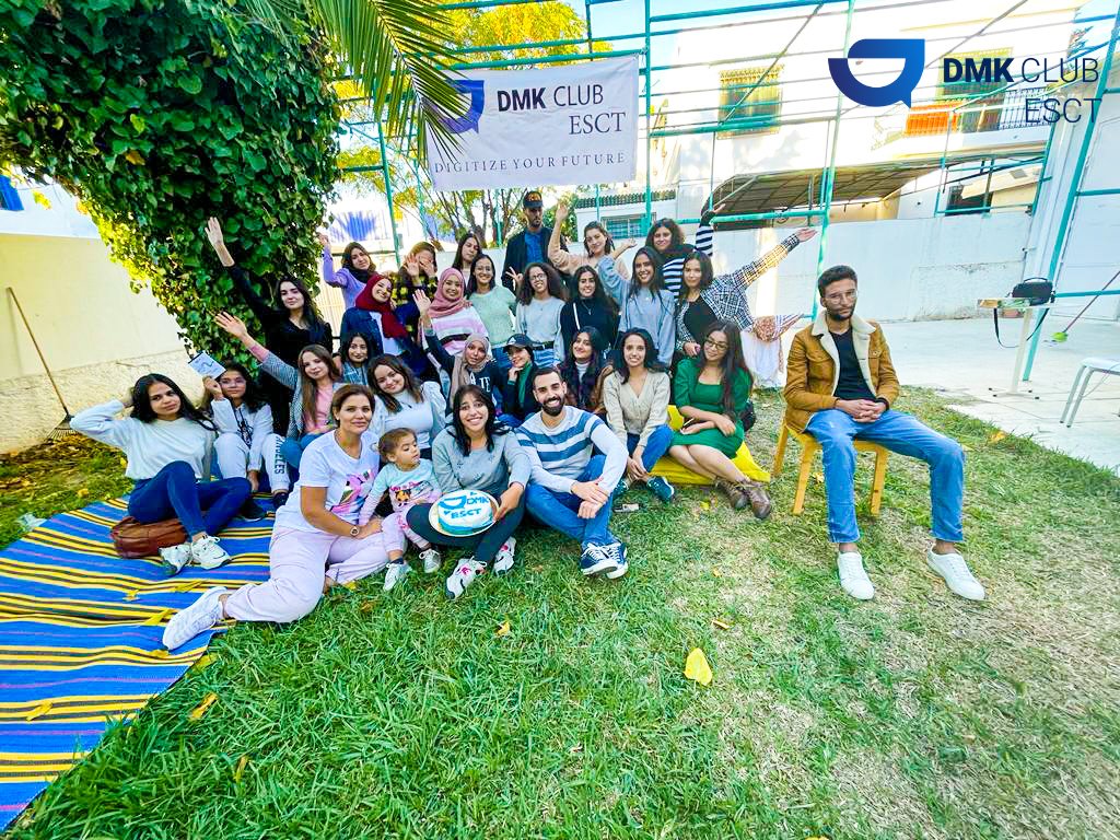 DmkEsct's tweet photo. DMK ESCT Club tient à remercier  https://t.co/6zCZdWx1pl d'avoir accueilli ses chers membres dimanche dernier pour un team building exceptionnel💙💙
#dmkclubesct #DMKTUNISIA #SMCTUNISIA https://t.co/riRIsByl1k