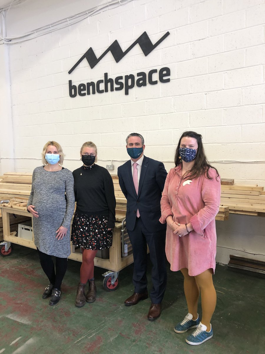 Damien_English's tweet photo. @BenchspaceCork is an incredible creative hub in the Docklands. 

The hub provides affordable access to workbenches and professional standard machinery to hobbyists, learners, makers and designers

Actively supported by @LEOCorkCity @corkcitycouncil @DeptEnterprise @Entirl https://t.co/QTYb63Ccuv