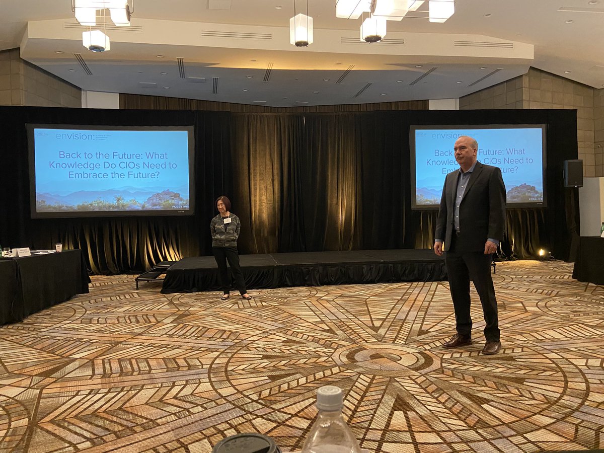 susankellogg's tweet photo. Another great day at Envision with thought provoking conversation! @eRepublic @CntrDigitalGov #cdglive Thank you @teritakai @PhilBertolini and team!! https://t.co/MHEJEZW5Fz