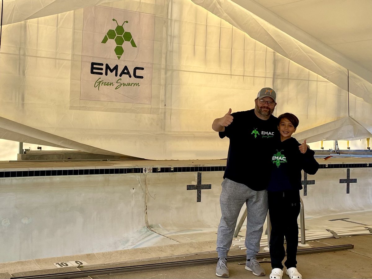 EMAC_Swim's tweet photo. Less than 48 hours apart!  Beams will be installed as supports between interior snd exterior layers behind logo.  @EmmausSwimming #theHIVE #HIVE365 https://t.co/qasip5XDsm