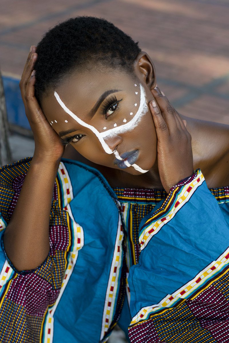 Anyway, ke motle fucked up
📸 <a href="/vsual_guy/">NAS 🐊🇮🇹</a> 
💄 @NchadiBeauty