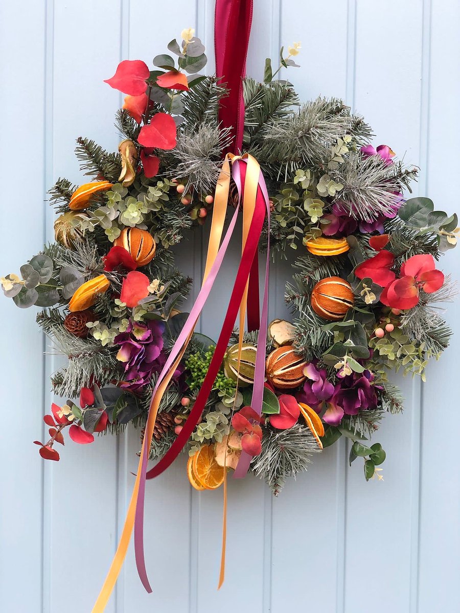 Country Living Christmas Fairs tweet media