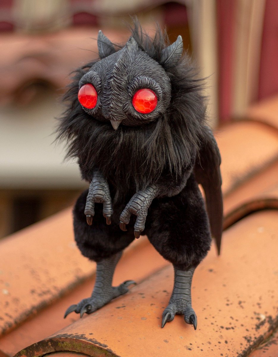 OnurbRag's tweet photo. #Mothman @LeyendasPodcast @ElBadiablo https://t.co/hMe5BZdX4s