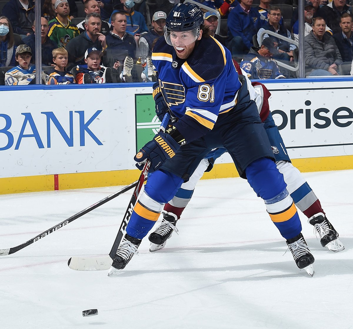 James Neal loves playing the Jets! In 36 career games against Winnipeg, Neal  has 19 goals, 10 assists (29 points) and +16 rating. PREVIEW:  https://t.co/ChByxKfJpW, image size:1200x1119