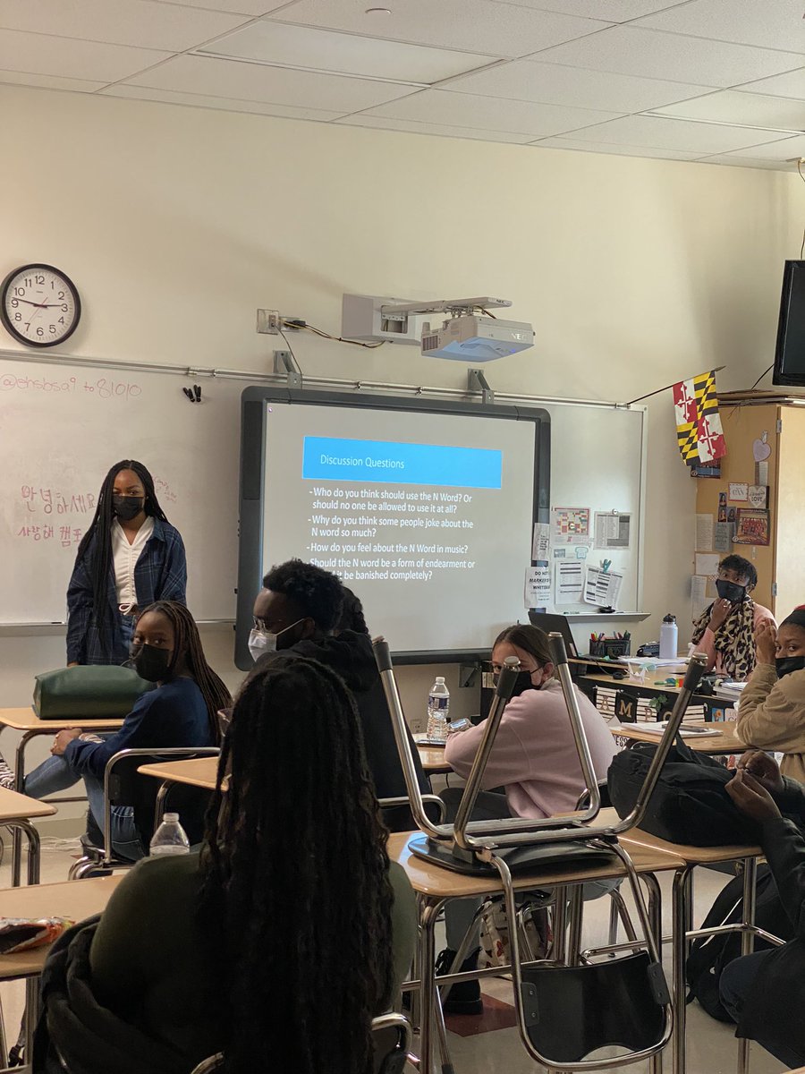 edgewoodhighbsa's tweet photo. We had a great meeting last Wednesday with great discussions and new insight!! Join us again this Wednesday, November 10th at 2:15pm where we will be discussing HBCUs!! https://t.co/rfm5YhHmM2