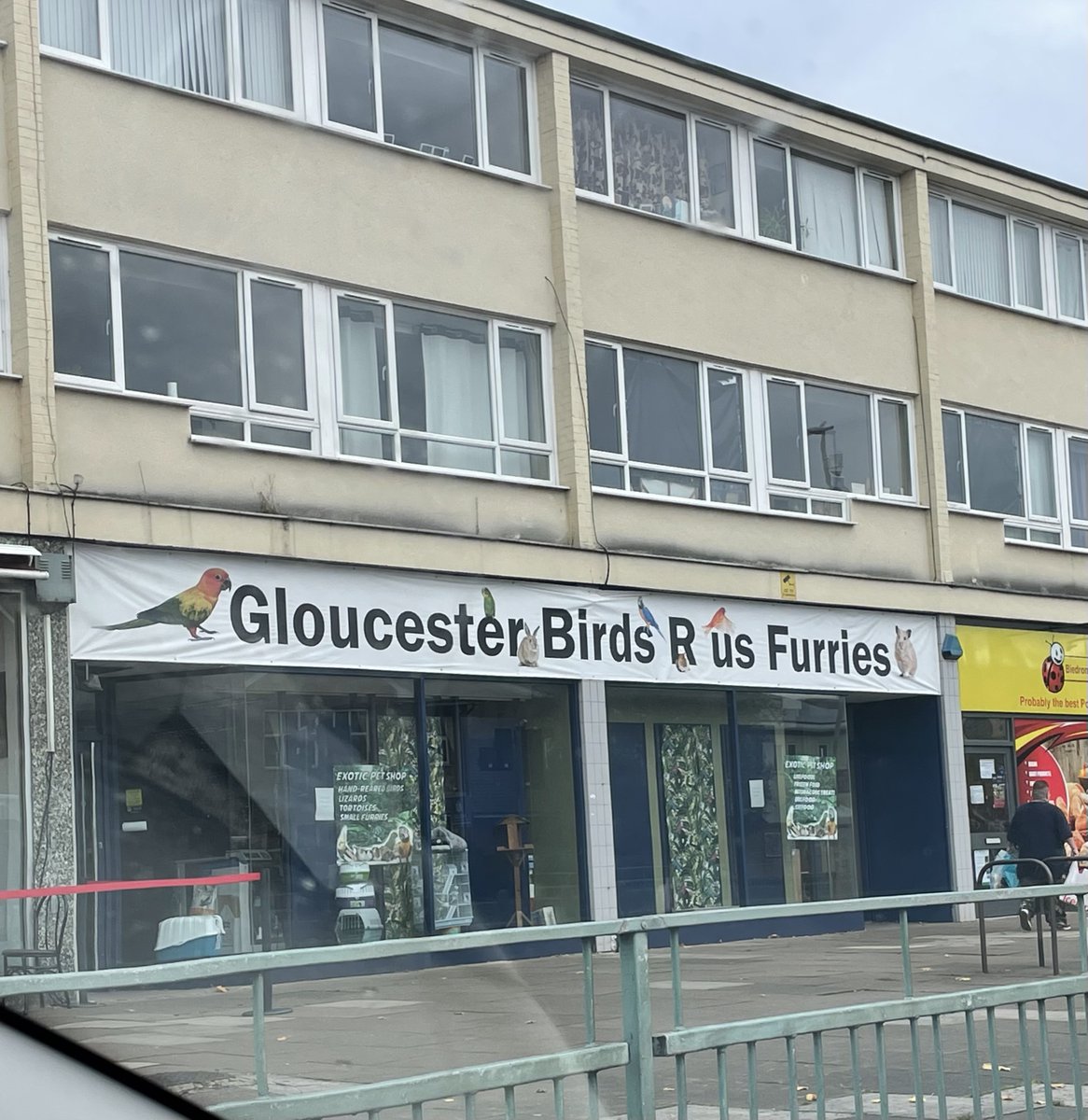 CheltProblems's tweet photo. Can’t think of a more confusing ‘shop’ in Cheltenham than this. #CheltenhamProblems https://t.co/u9LdW6PvZC