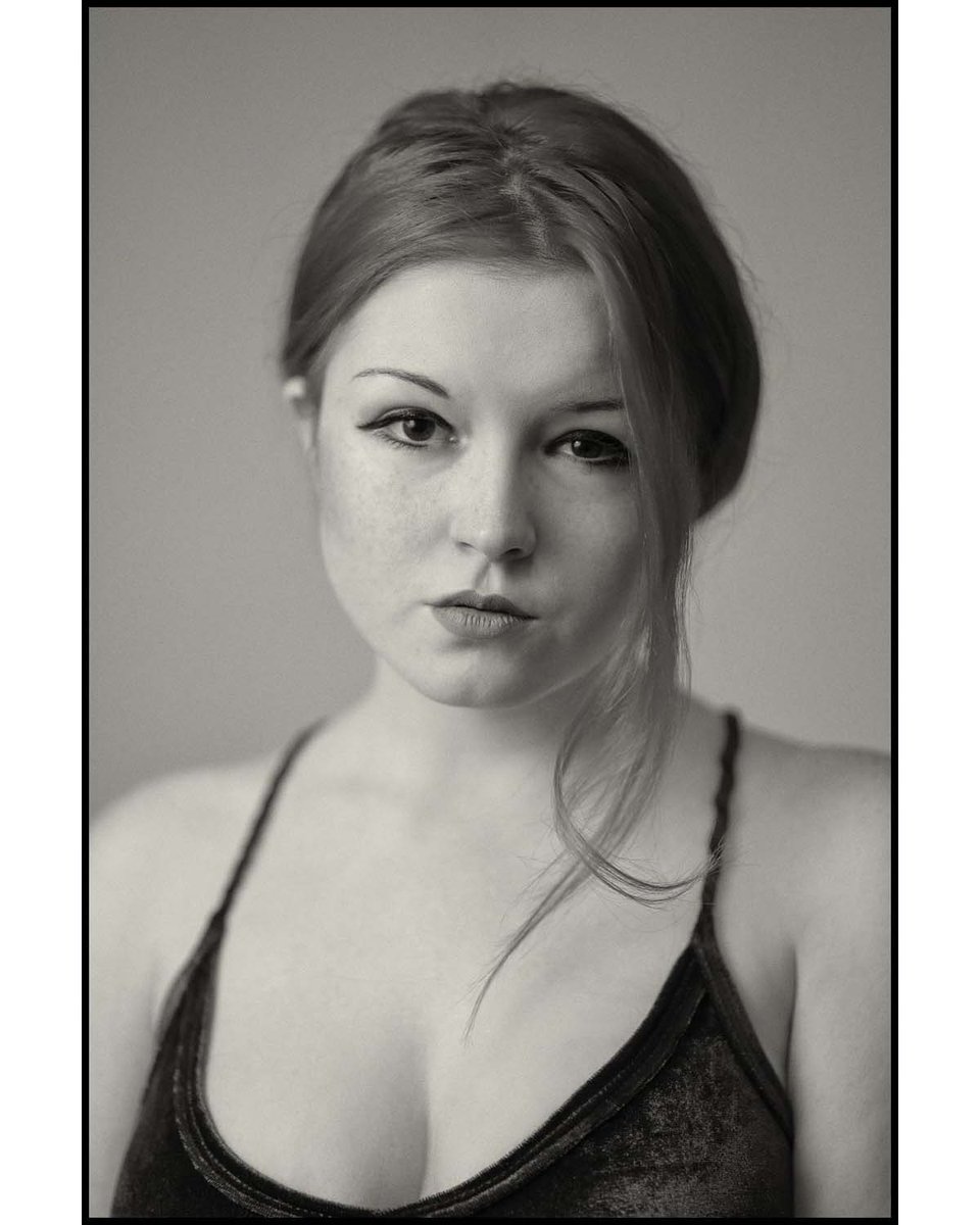 NotTheFakeRyanA's tweet photo. @BraydenCreation Model @MelodyPopex https://t.co/Js4SK9ilHf