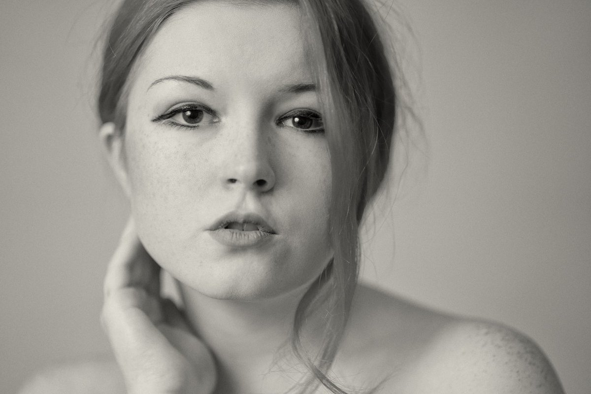 NotTheFakeRyanA's tweet photo. @BraydenCreation Model @MelodyPopex https://t.co/Js4SK9ilHf